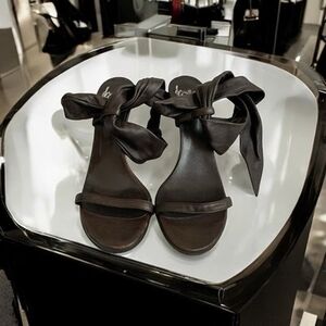 ICONE Chocolate Brown Leather Ankle Strap Stiletto Heels Made in Italy US6 EU36